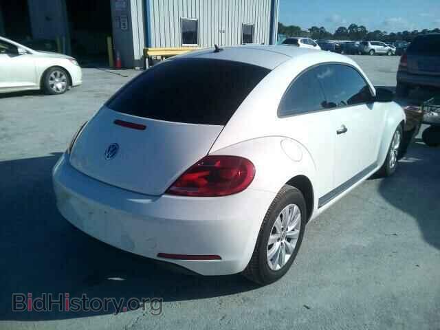 2013 VOLKSWAGEN BEETLE - VIN: 3VWFP7AT9DM644412 - Фото 4