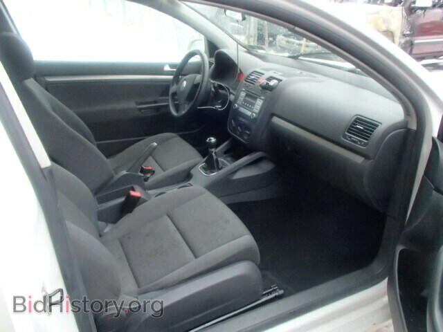 2008 VOLKSWAGEN RABBIT - VIN: WVWAA71K08W084260 - Фото 5