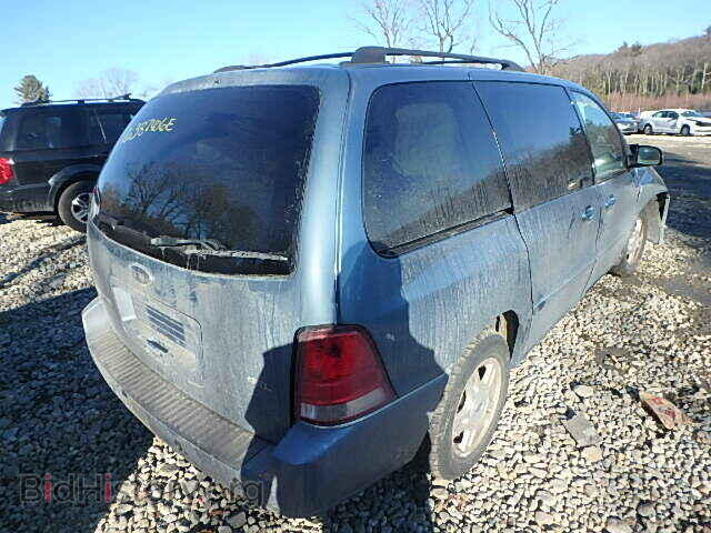 2007 FORD FREESTAR - VIN: 2FMDA52237BA35100 - Фото 4