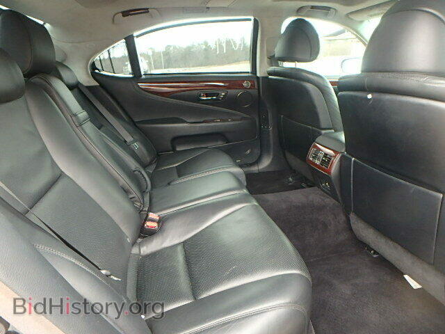 2009 LEXUS LS600 - VIN: JTHDU46F495010358 - Photo 6