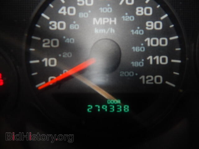 2000 DODGE NEON - VIN: 1B3ES46C3YD765914 - Фото 8