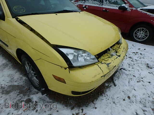 2005 FORD FOCUS - VIN: 3FAFP37N55R113612 - Фото 9