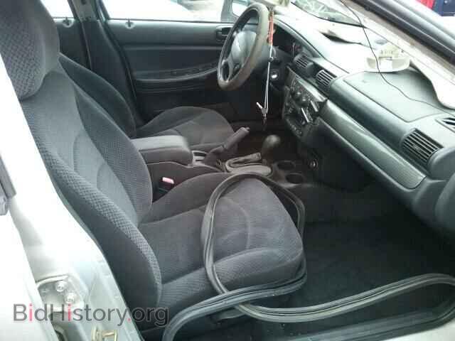 2004 CHRYSLER SEBRING - VIN: 1C3EL56R84N313438 - Фото 5