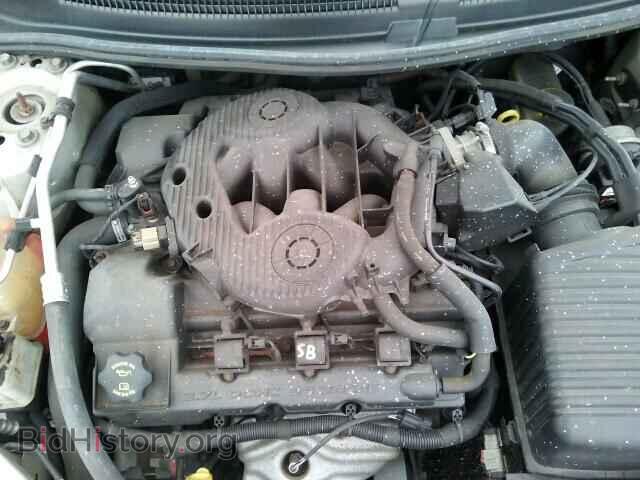 2004 CHRYSLER SEBRING - VIN: 1C3EL56R84N313438 - Фото 7