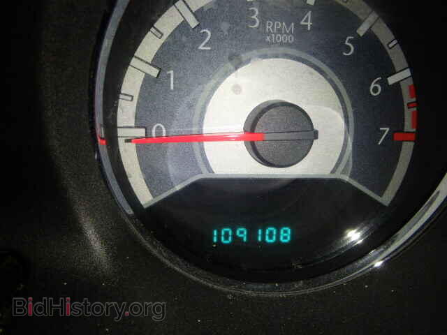 2011 CHRYSLER 200 - VIN: 1C3BC1FBXBN579605 - Фото 8