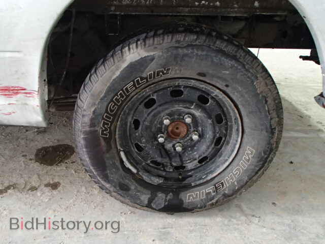 2011 DODGE RAM 1500 - VIN: 1D7RB1CTXBS572302 - Фото 10