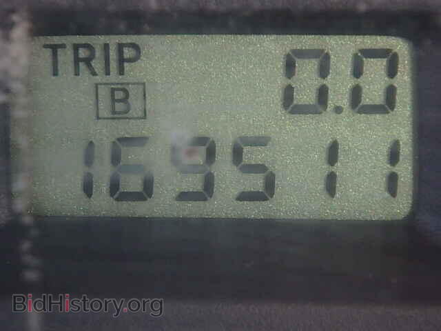 2002 MITSUBISHI LANCER - VIN: JA3AJ26E82U037937 - Photo 8