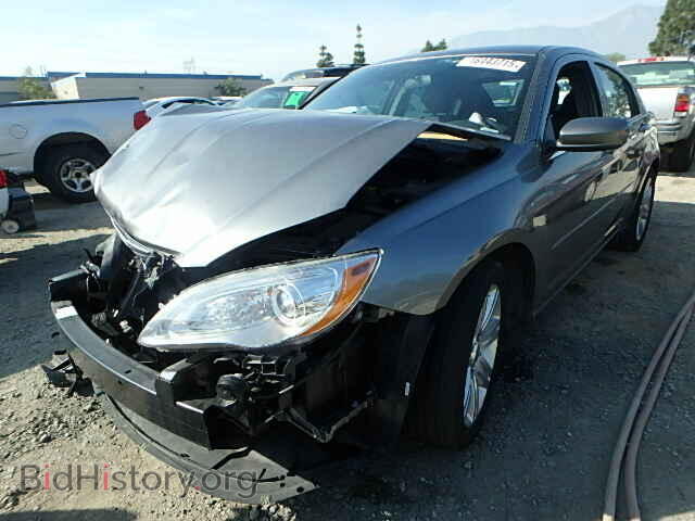 2013 CHRYSLER 200 - VIN: 1C3CCBBB0DN714951 - Фото 2