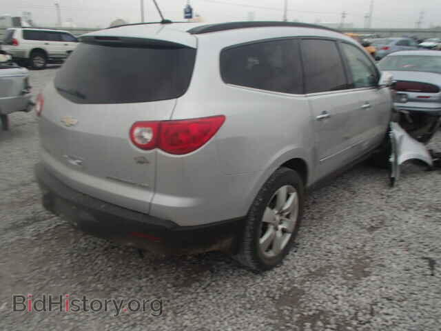 2009 CHEVROLET TRAVERSE - VIN: 1GNER33D09S100278 - Фото 4