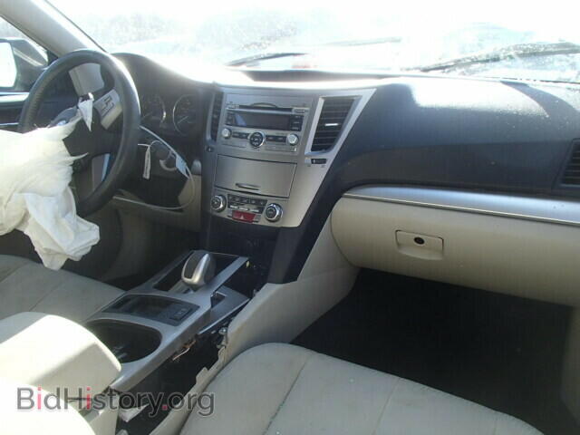 2011 SUBARU OUTBACK - VIN: 4S4BRBCC0B3373455 - Photo 5
