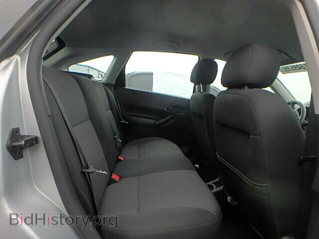 2006 FORD FOCUS - VIN: 1FAFP37N16W149862 - Фото 6