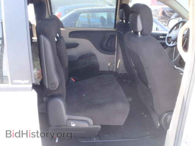 2013 Dodge CARAVAN (VIN 2C4RDGCG9DR550435) — фото 6 из 10