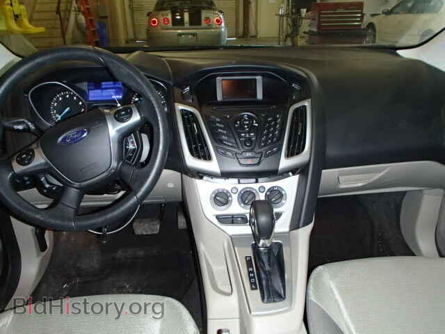 2013 FORD FOCUS - VIN: 1FADP3F24DL187017 - Photo 9