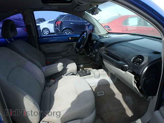 2000 VOLKSWAGEN BEETLE - VIN: 3VWCA21C4YM470875 - Фото 5