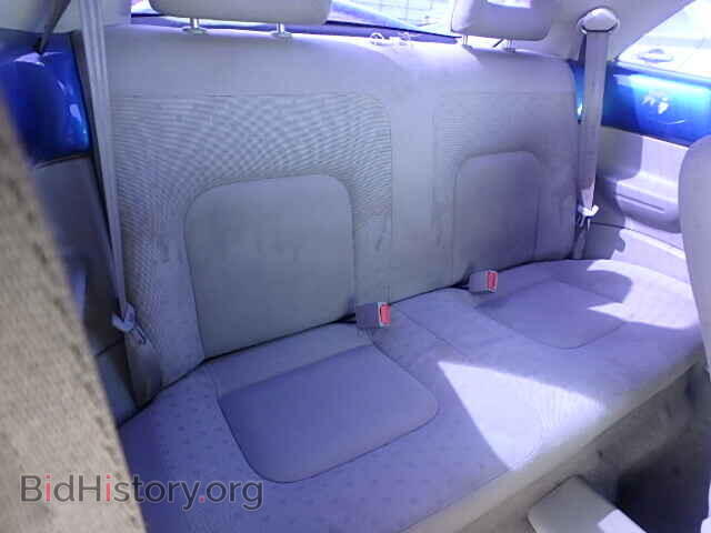 2000 VOLKSWAGEN BEETLE - VIN: 3VWCA21C4YM470875 - Фото 6