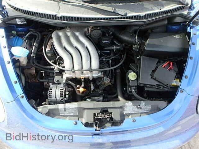 2000 VOLKSWAGEN BEETLE - VIN: 3VWCA21C4YM470875 - Фото 7