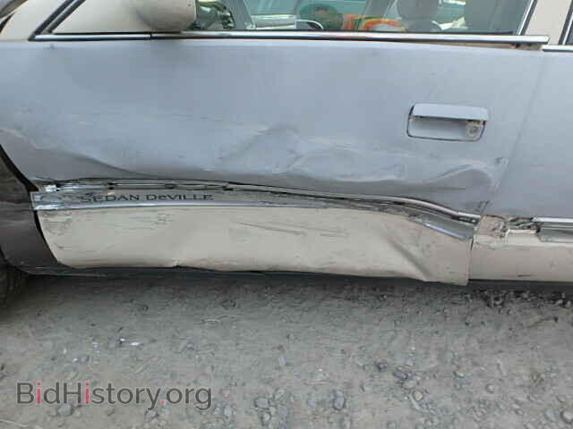 1994 CADILLAC DEVILLE - VIN: 1G6KD52B3RU213882 - Photo 9