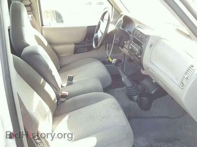 2000 MAZDA B2500 - VIN: 4F4YR12C2YTM01749 - Photo 5