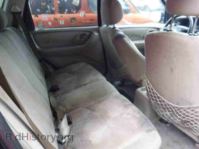 2004 MAZDA TRIBUTE - VIN: 4F2YZ02B84KM23894 - Фото 6