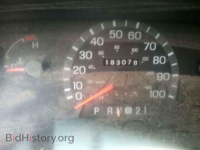 2000 FORD ECONOLINE - VIN: 1FTNE2428YHA32206 - Photo 8