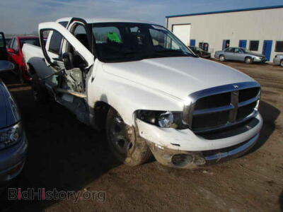 2005 Dodge RAM 1500 RAM 1500 Q, белый — VIN 1D7HU18N85S322643, Copart