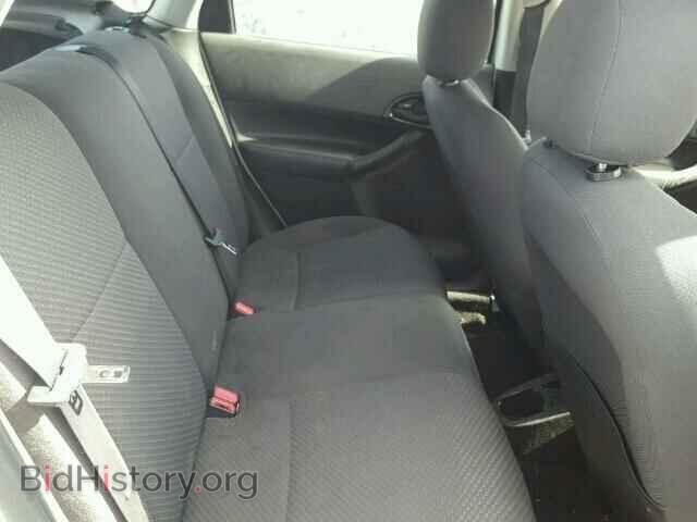 2005 FORD FOCUS - VIN: 3FAFP37N65R109391 - Фото 6