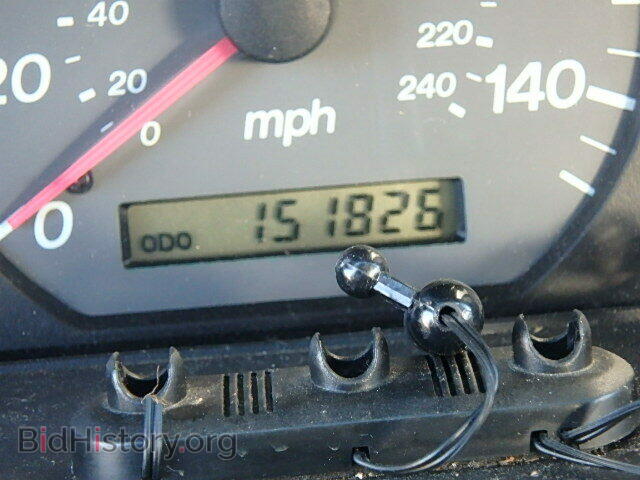 2000 MAZDA 626 - VIN: 1YVGF22C8Y5126230 - Фото 8