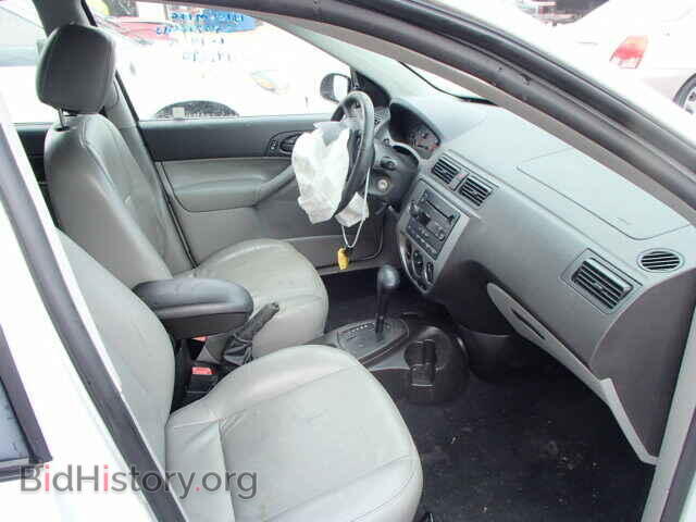 2007 FORD FOCUS - VIN: 1FAFP37N97W330886 - Фото 5