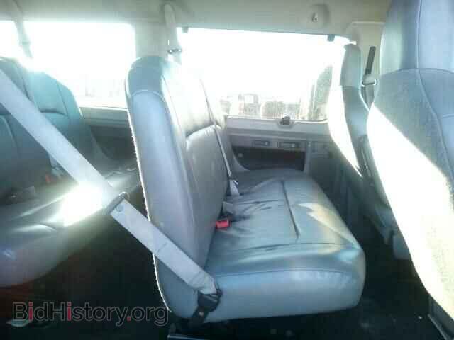2011 FORD ECONOLINE - VIN: 1FBNE3BL2BDA28656 - Фото 6