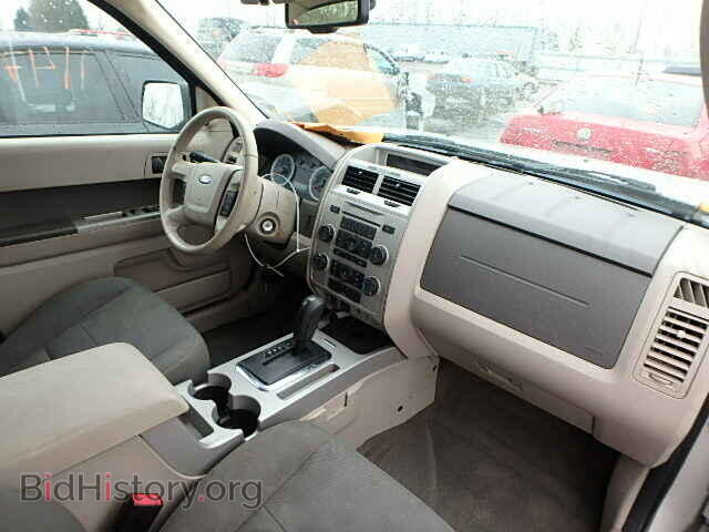 2009 FORD ESCAPE - VIN: 1FMCU03G69KA82145 - Фото 9