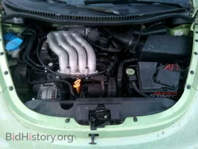 2000 VOLKSWAGEN BEETLE - VIN: 3VWBC21C4YM430026 - Фото 7