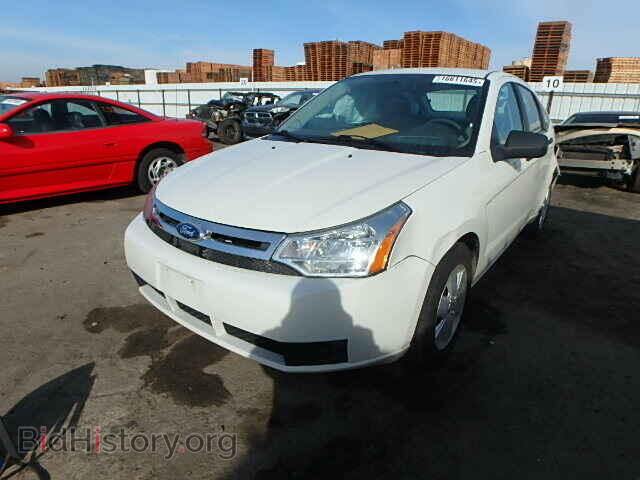 2011 FORD FOCUS - VIN: 1FAHP3EN8BW117240 - Фото 2