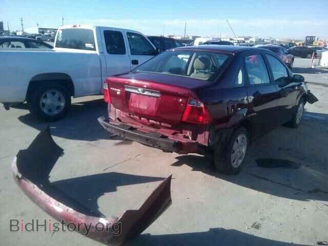 2007 FORD FOCUS - VIN: 1FAHP34NX7W225755 - Photo 4