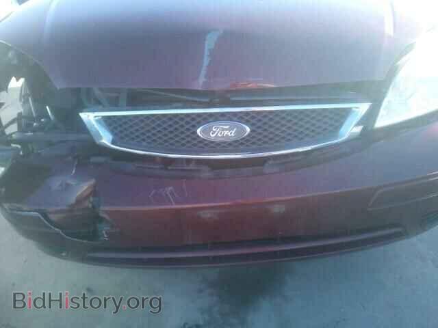 2007 FORD FOCUS - VIN: 1FAHP34NX7W225755 - Photo 9
