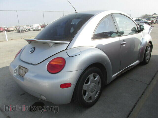 2000 VOLKSWAGEN BEETLE - VIN: 3VWCC21C1YM430974 - Фото 4