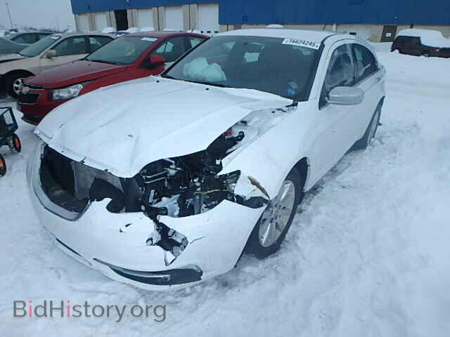2014 CHRYSLER 200 - VIN: 1C3CCBCGXEN176612 - Фото 2