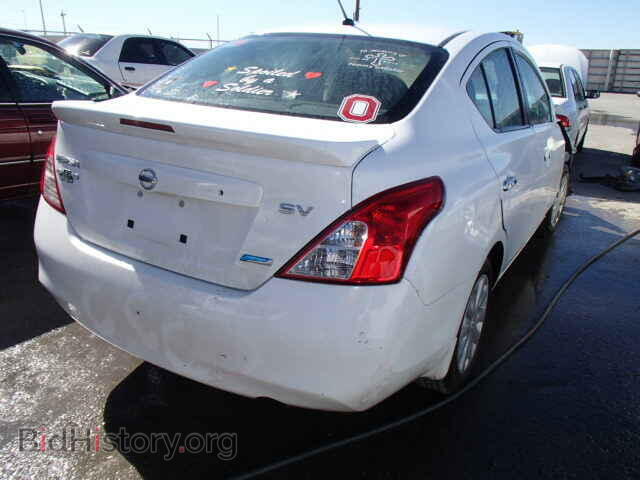 2013 NISSAN VERSA - VIN: 3N1CN7AP1DL819436 - Фото 4