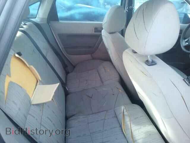 2010 FORD FOCUS - VIN: 1FAHP3FN1AW211683 - Photo 6