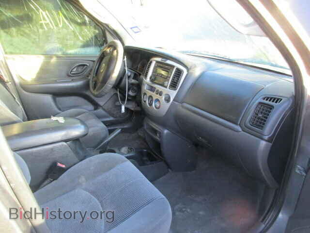 2004 MAZDA TRIBUTE - VIN: 4F2YZ04184KM11359 - Фото 5