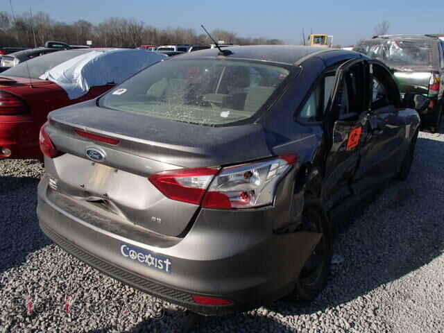 2012 FORD FOCUS - VIN: 1FAHP3F26CL166525 - Photo 4