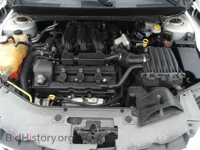 2010 CHRYSLER SEBRING - VIN: 1C3BC5ED3AN138410 - Фото 7