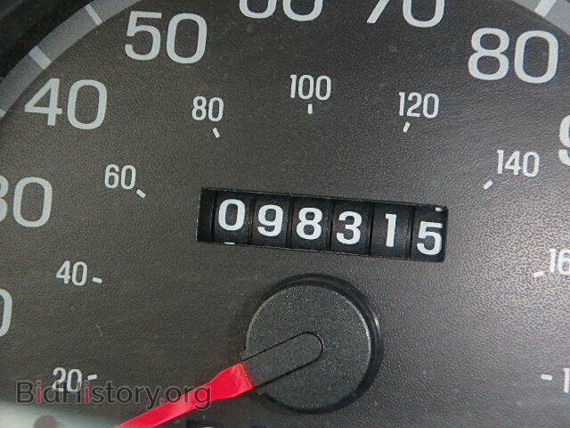 2000 FORD CROWN VIC - VIN: 2FAFP73W3YX127438 - Фото 8