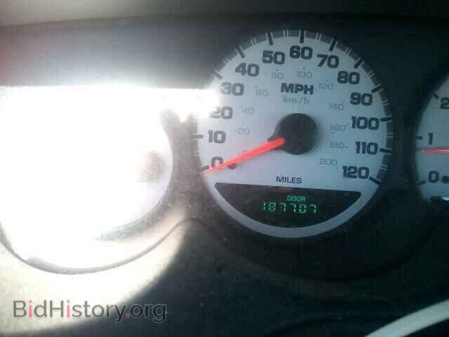 2005 DODGE NEON - VIN: 1B3ES56C55D198526 - Фото 8
