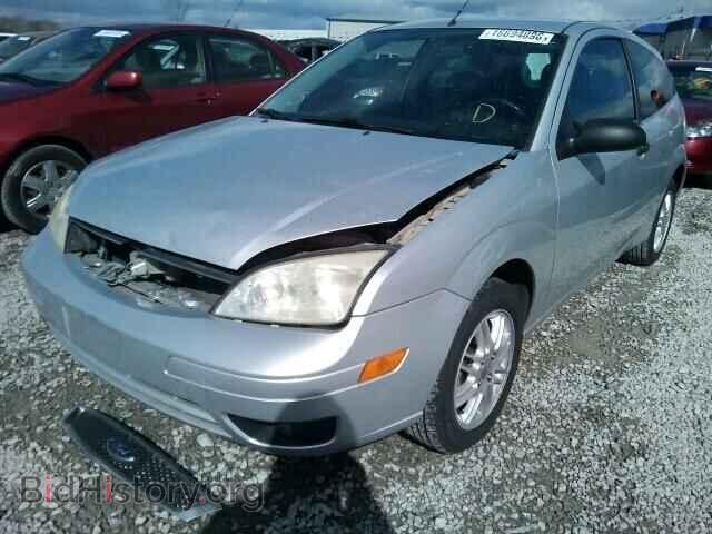2005 FORD FOCUS - VIN: 3FAFP31N95R106039 - Фото 2