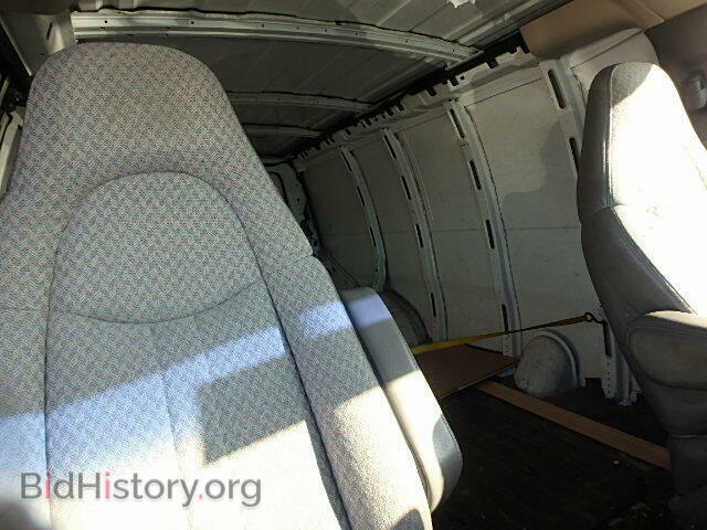 2005 GMC SAVANA - VIN: 1GTHG35U651124657 - Фото 6