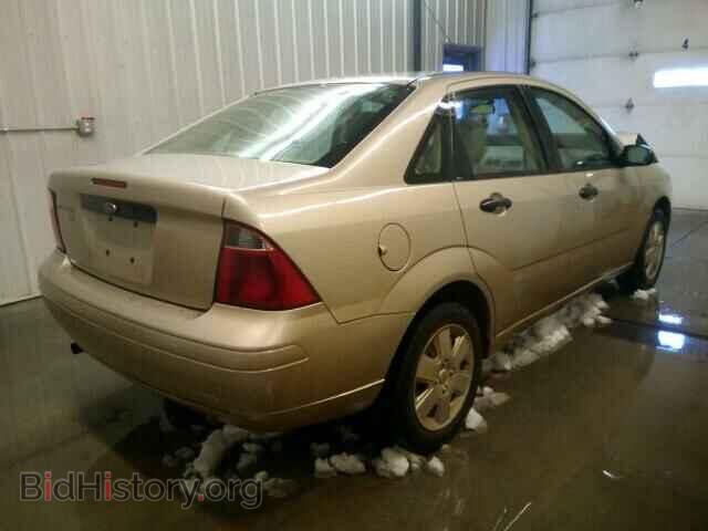 2007 FORD FOCUS - VIN: 1FAFP34N77W157664 - Photo 4