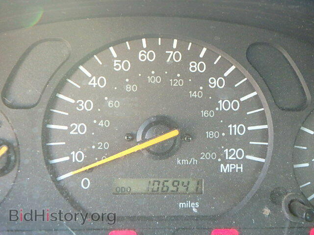 2001 MITSUBISHI GALANT - VIN: 4A3AA46G21E095885 - Фото 8