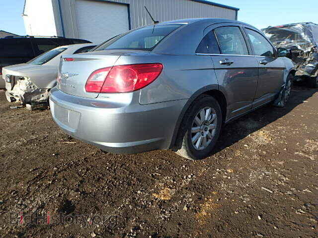 2010 CHRYSLER SEBRING - VIN: 1C3CC4FB2AN231057 - Фото 4