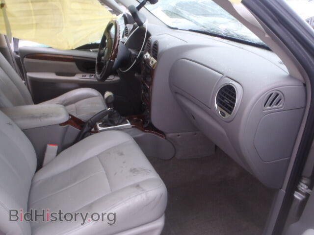2005 GMC ENVOY - VIN: 1GKET63MX52331876 - Photo 5
