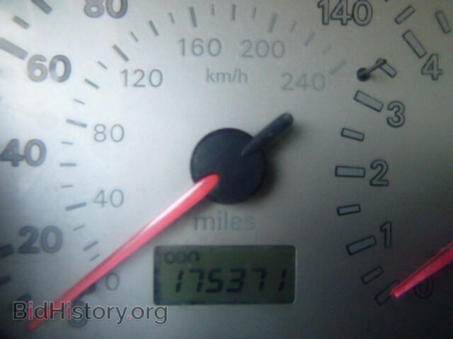 2001 MITSUBISHI ECLIPSE - VIN: 4A3AE35G11E005707 - Photo 8
